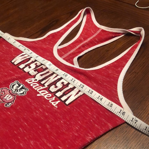 Wisconsin Badger Tank Size Medium - Picture 8 of 10